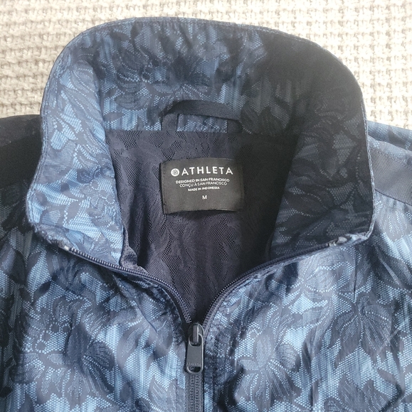 ATHLETA MEDIUM - Picture 5 of 8
